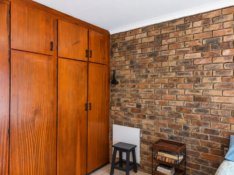 1 Bedroom Property for Sale in Meerhof North West